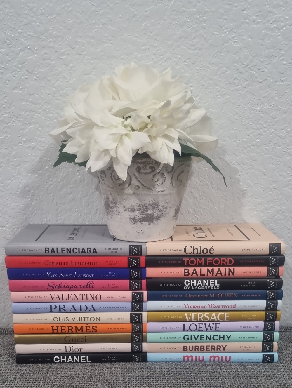 Little Guides To Style (Fashion Books) Pick One